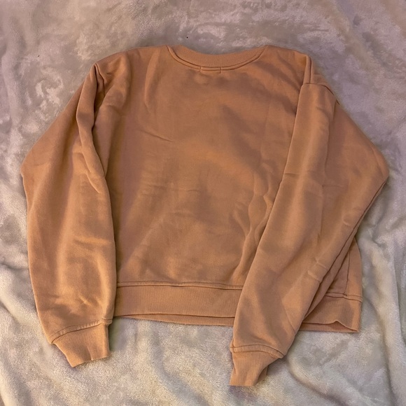 fleece lined crop top - Picture 2 of 3